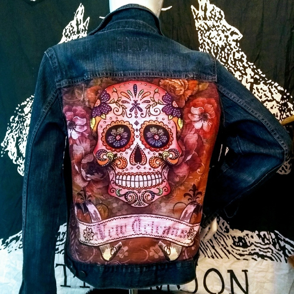 DENIM JACKET